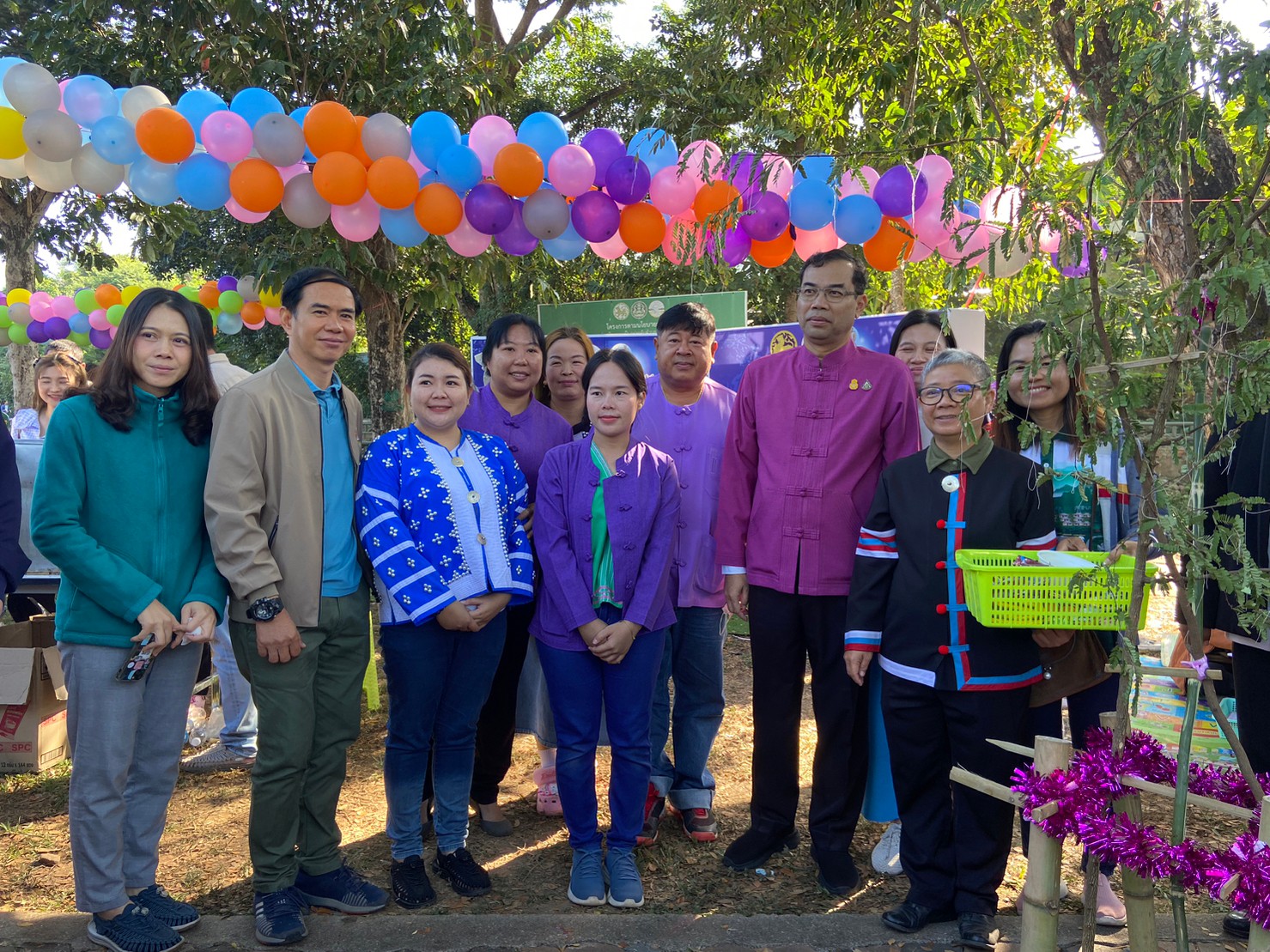 ร่วมจัดกิจกรรมวันเด็กแห่งชาติ ประจำปี 2567 ที่บริเวณลานกิจกรรมข้างลำน้ำแม่ฮ่องสอน (ขัวเผือก)