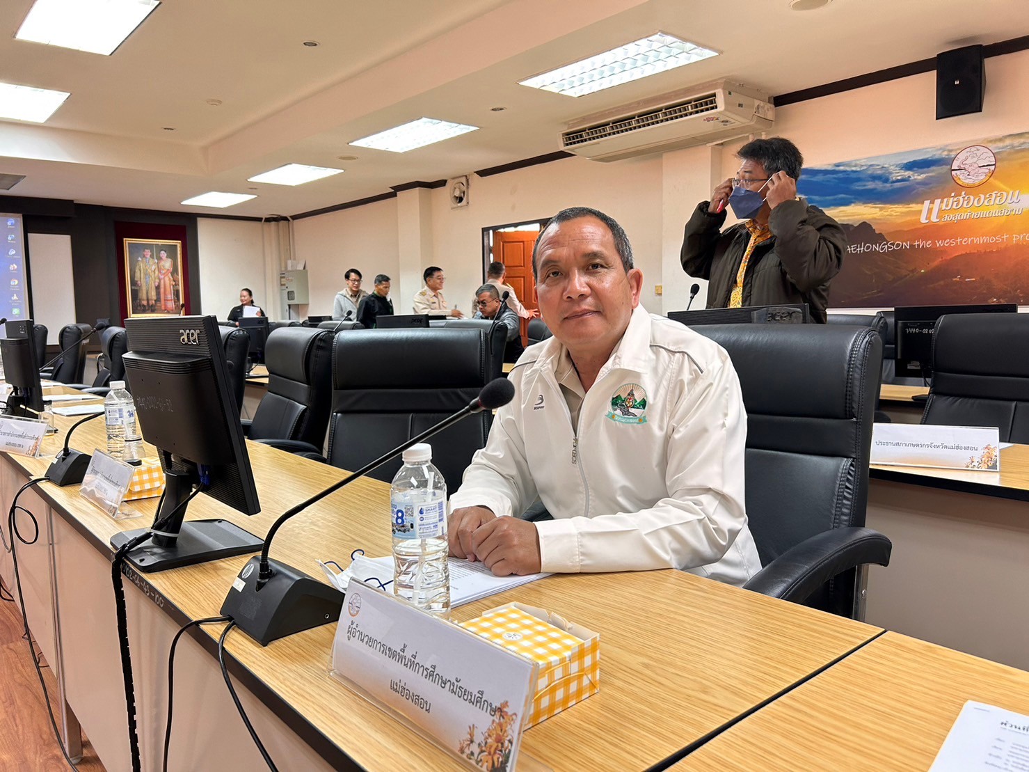 ร่วมการประชุมพิจารณากลั่นกรองโครงการเฉลิมพระเกียรติพระบาทสมเด็จพระเจ้าอยู่หัว เนื่องในโอกาศ มหามงคลเฉลิมพระชนมพรรษา 6 รอบ 28 กรกฎาคม 2567
