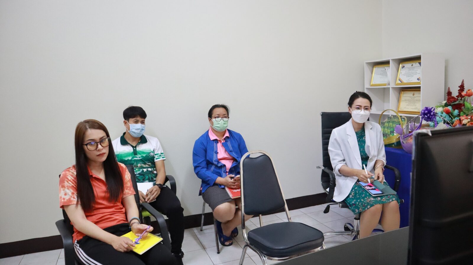 ประชุมขับเคลื่อนสถานีแก้หนี้สำนักงานเขตพื้นที่การศึกษา ครั้งที่ 17/2567
