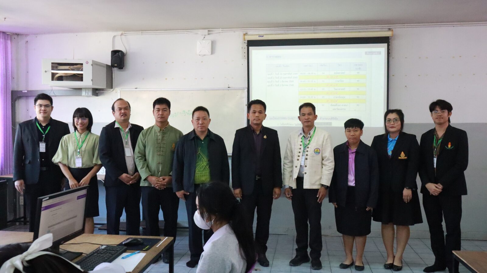 ผอ.สพม.แม่ฮ่องสอน ลงพื้นที่ตรวจเยี่ยมสนามสอบการทดสอบทางการศึกษาระดับชาติขั้นพื้นฐาน (O-NET) ระดับชั้นมัธยมศึกษาปีที่ 6 ด้วยระบบดิจิทัล (DIGITAL TESTING) ประจำปีการศึกษา 2567