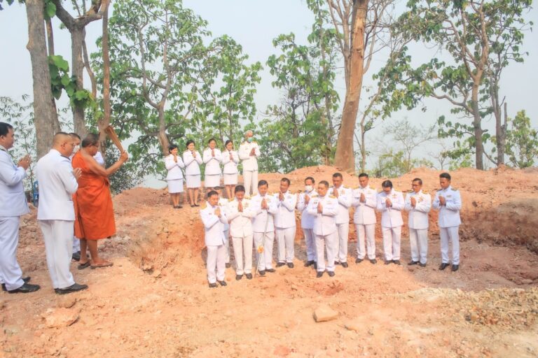 ผอ.สพม.แม่ฮ่องสอน ร่วมพิธีเตรียมสถานที่ก่อสร้างมณฑลปลูก “พระศรีมหาโพธิทศมราชบพิตร”