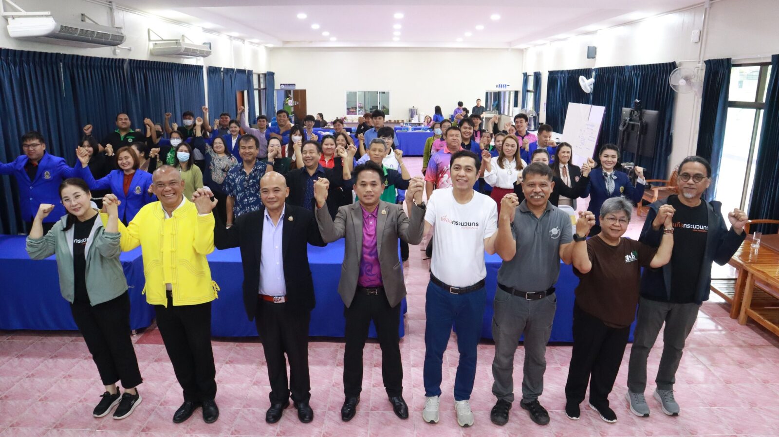 สพม.แม่ฮ่องสอน ดำเนินการจัดอบรมเชิงปฏิบัติการ “หลักสูตรพัฒนาศักยภาพครูและบุคลากรทางการศึกษาเพื่อเป็นผู้หนุนนำครูสู่ผู้อำนวยการเรียนรู้”