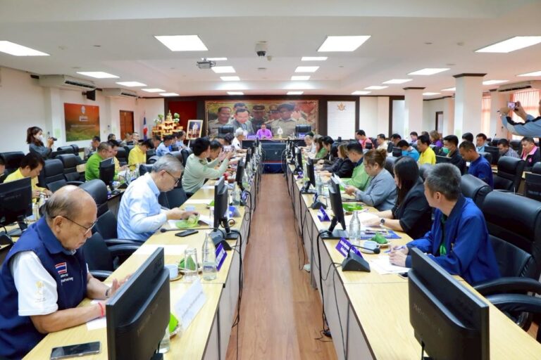 ประชุมเตรียมการรับเสด็จฯ ทูลกระหม่อมหญิงอุบลรัตนราชกัญญา สิริวัฒนาพรรณวดี ในโครงการรณรงค์ป้องกันและแก้ไขปัญหายาเสพติด TO BE NUMBER ONE จังหวัดแม่ฮ่องสอน