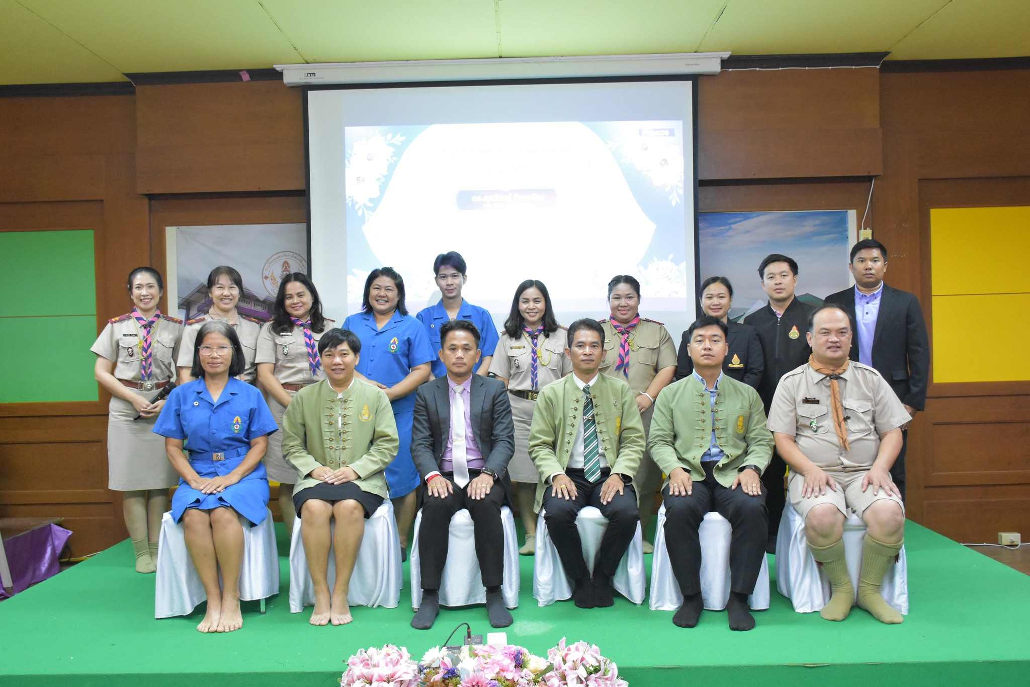 ลงพื้นที่ติดตามการจัดการเรียนรู้ในรายวิชาวิทยาศาสตร์ คณิตศาสตร์ และเทคโนโลยี ณ โรงเรียนแม่สะเรียง “บริพัตรศึกษา”