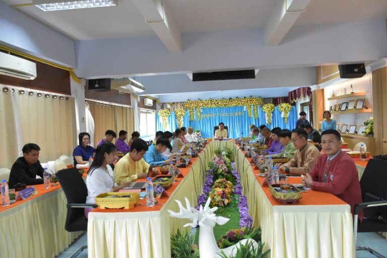 สำนักงานเขตพื้นที่การศึกษามัธยมศึกษาแม่ฮ่องสอน ได้จัดประชุมผู้บริหารสถานศึกษาในสังกัด ครั้งที่ 5/2568 ณ ห้องประชุมดอกรัก โรงเรียนแม่ลาน้อยดรุณสิกข์