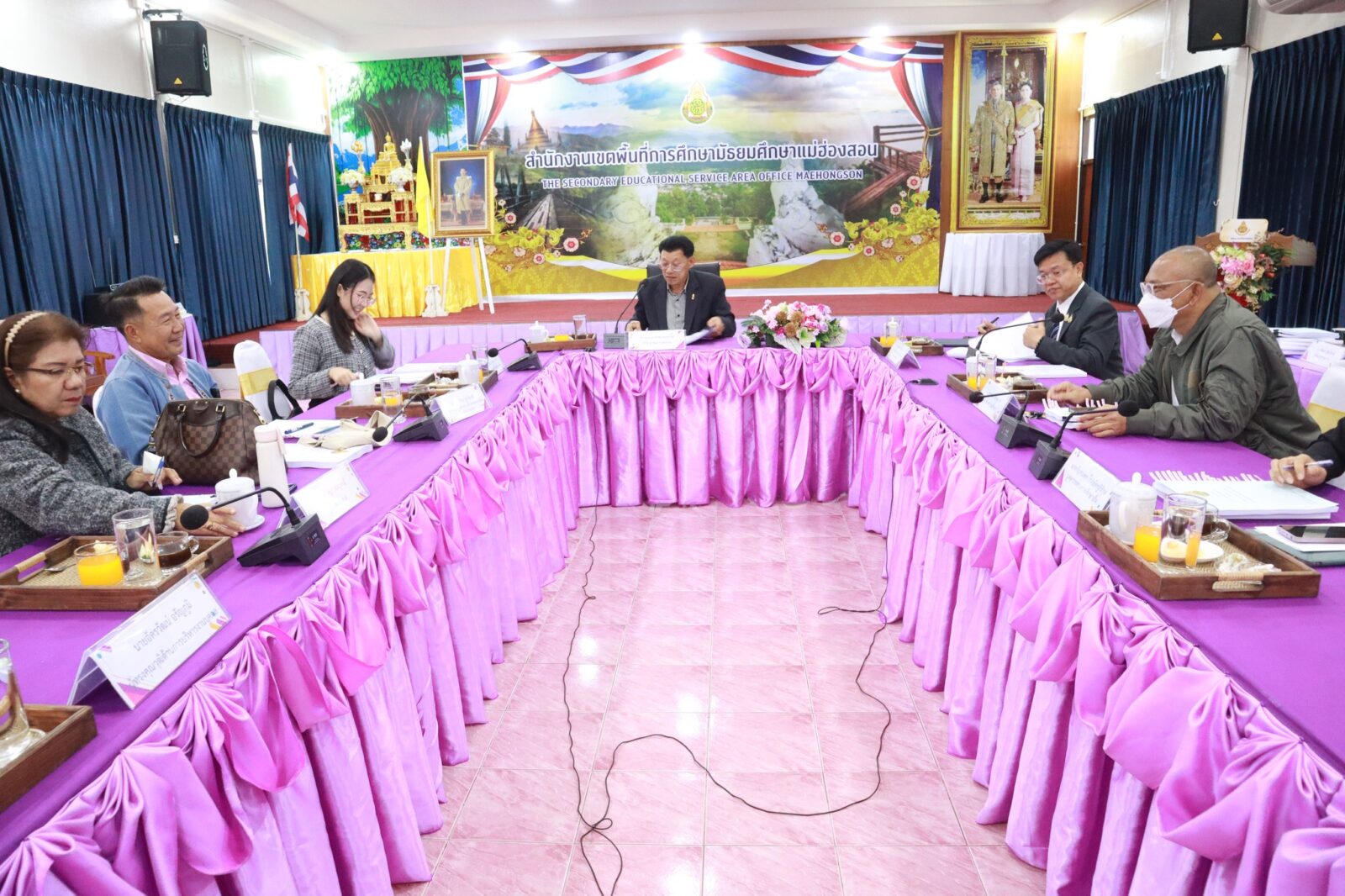 ประชุมคณะอนุกรรมการข้าราชการครูและบุคลากรทางการศึกษา (อ.ก.ค.ศ.) เขตพื้นที่การศึกษามัธยมศึกษาแม่ฮ่องสอน ครั้งที่ 2/2569