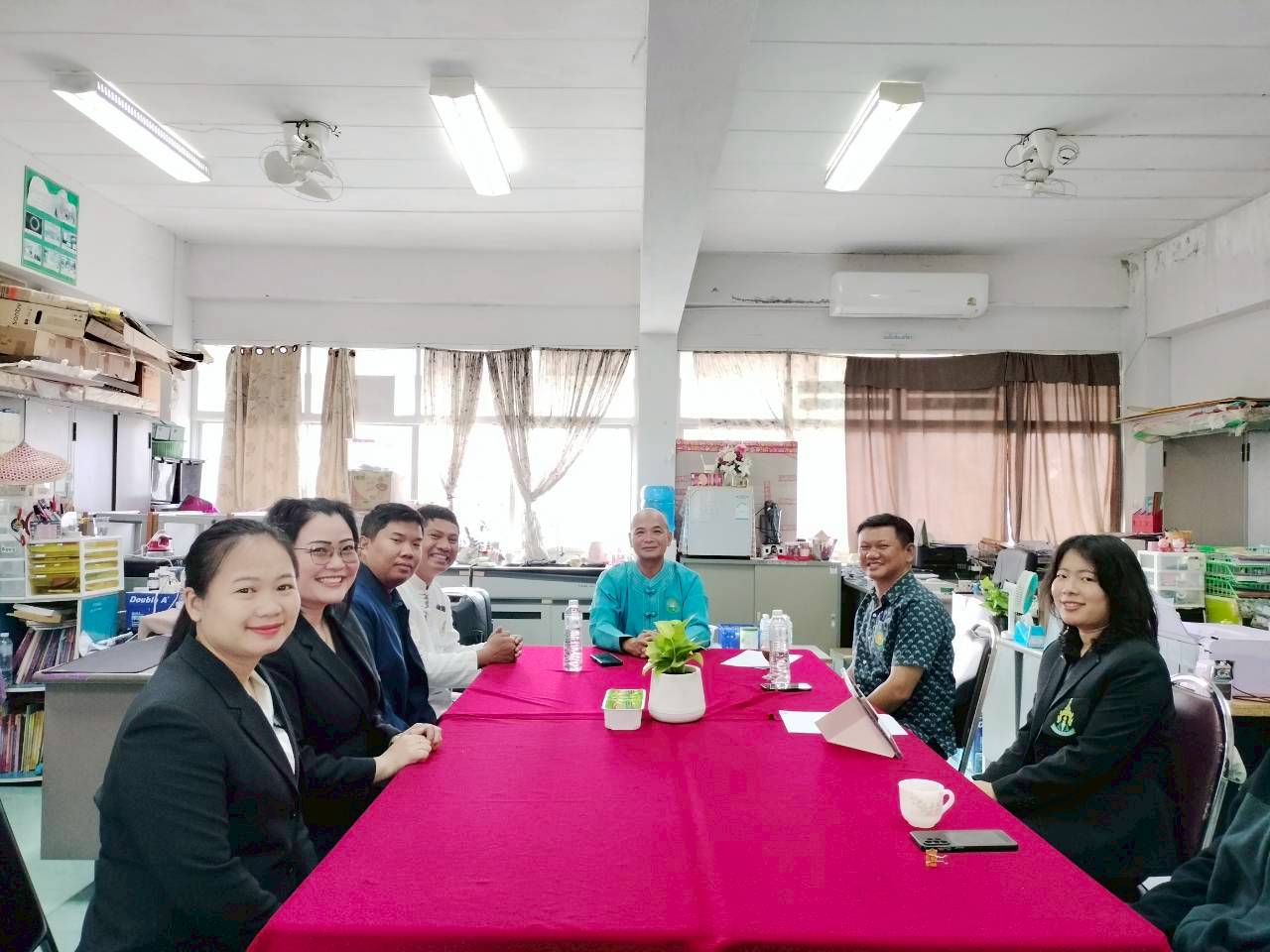 สพม.แม่ฮ่องสอน ตรวจเยี่ยมสนามสอบ O-NET ม.6 ปีการศึกษา 2568 โรงเรียนเทศบาลเมืองแม่ฮ่องสอน