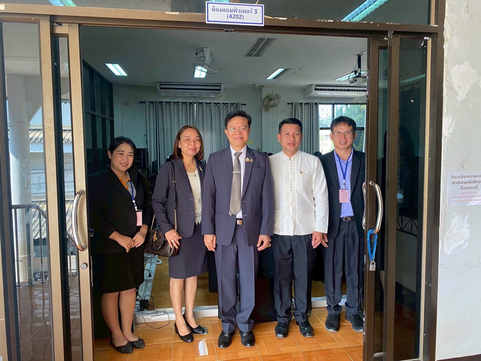 สพม.แม่ฮ่องสอน ตรวจเยี่ยมสนามสอบ O-NET ม.6 ปีการศึกษา 2568 โรงเรียนปายวิทยาคาร โรงเรียนราชประชานุเคราะห์ 22 และโรงเรียนราชประชานุเคราะห์ 34