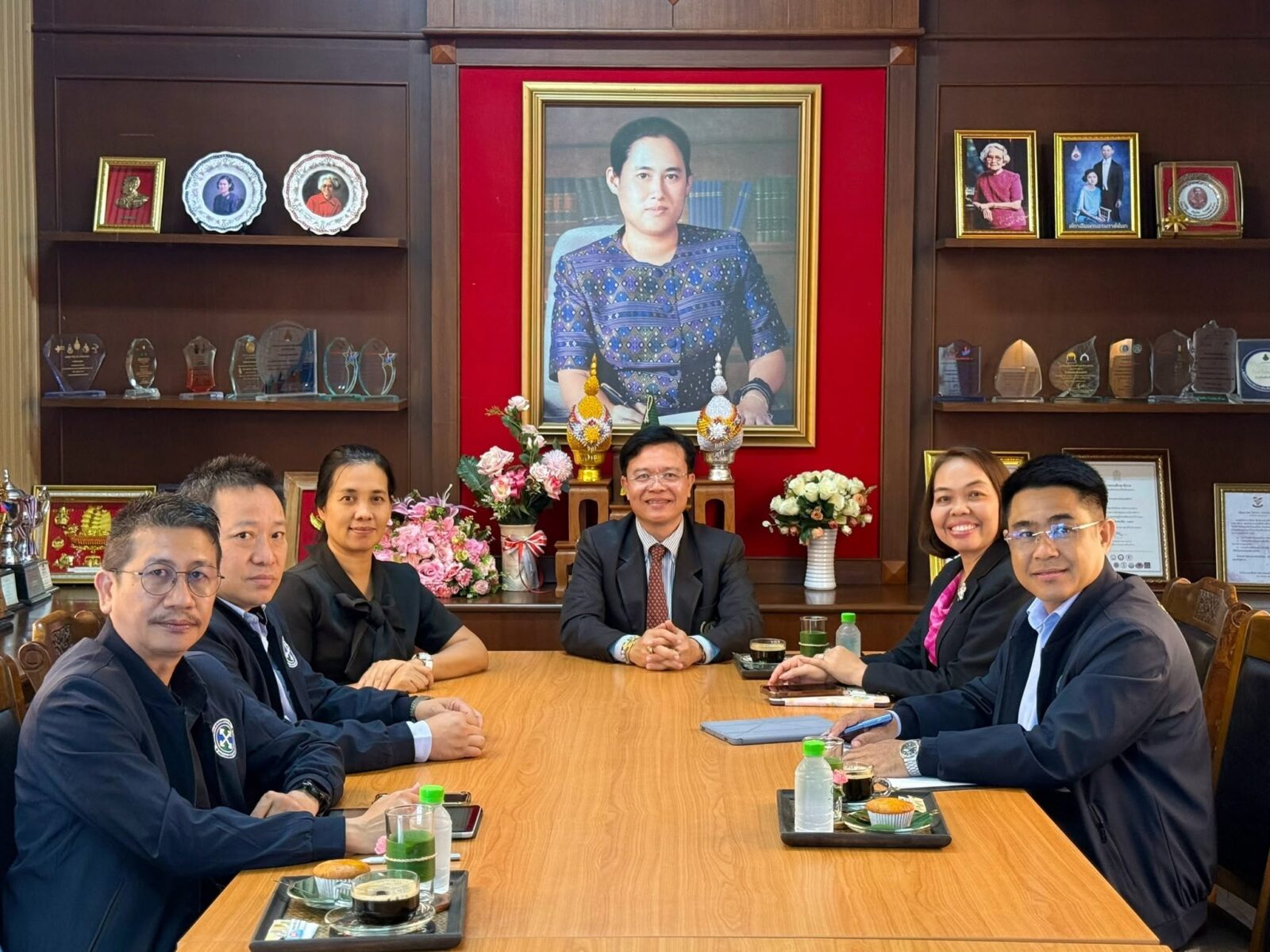 นิเทศ กำกับ ติดตาม และประเมินผลการขับเคลื่อนการประยุกต์ใช้อุปกรณ์กับแพลตฟอร์มการจัดการเรียนรู้แห่งชาติโดยใช้เทคโนโลยีดิจิทัลเป็นฐาน NDLP (National Digital Learning Platform) โรงเรียนแม่ลาน้อยดรุณสิกข์