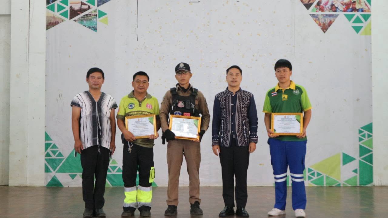 รองผู้อำนวยการสำนักงานเขตพื้นที่การศึกษามัธยมศึกษาแม่ฮ่องสอน เป็นประธานในพิธีเปิด “การอบรมซ้อมแผนเผชิญเหตุ” ณ โรงเรียนขุนยวมวิทยา