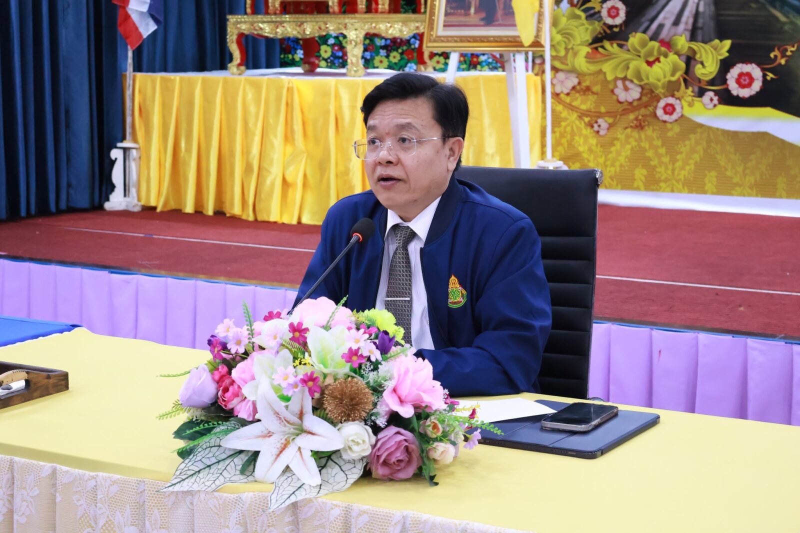 ประชุมคณะกรรมการพิจารณาคุณสมบัติของข้าราชการ ลูกจ้างประจำ และพนักงานราชการ ที่เสนอขอพระราชทานเครื่องราชอิสริยาภรณ์และเหรียญจักรพรรดิมาลา ประจำปี พ.ศ. 2570 (ครั้งที่ 1/2569)