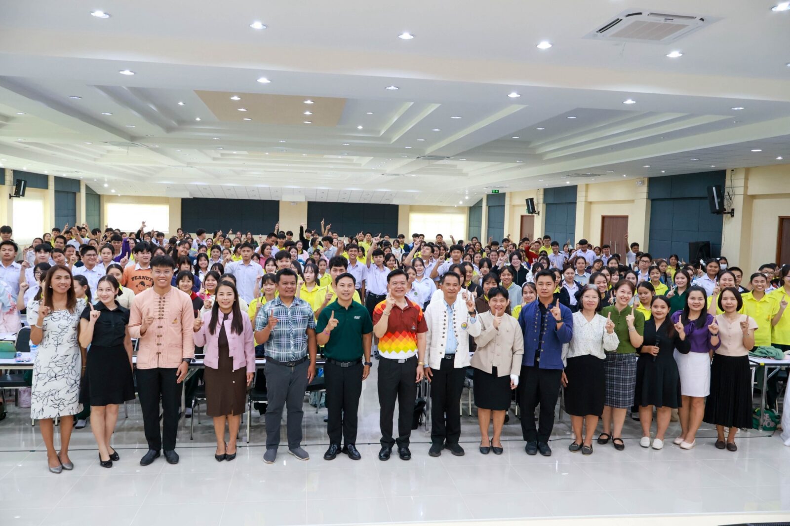 นิเทศ ติดตามการเตรียมความพร้อมในการเปิดภาคเรียนที่ 2 ปีการศึกษา 2569 ณ โรงเรียนแม่สะเรียง “บริพัตรศึกษา”